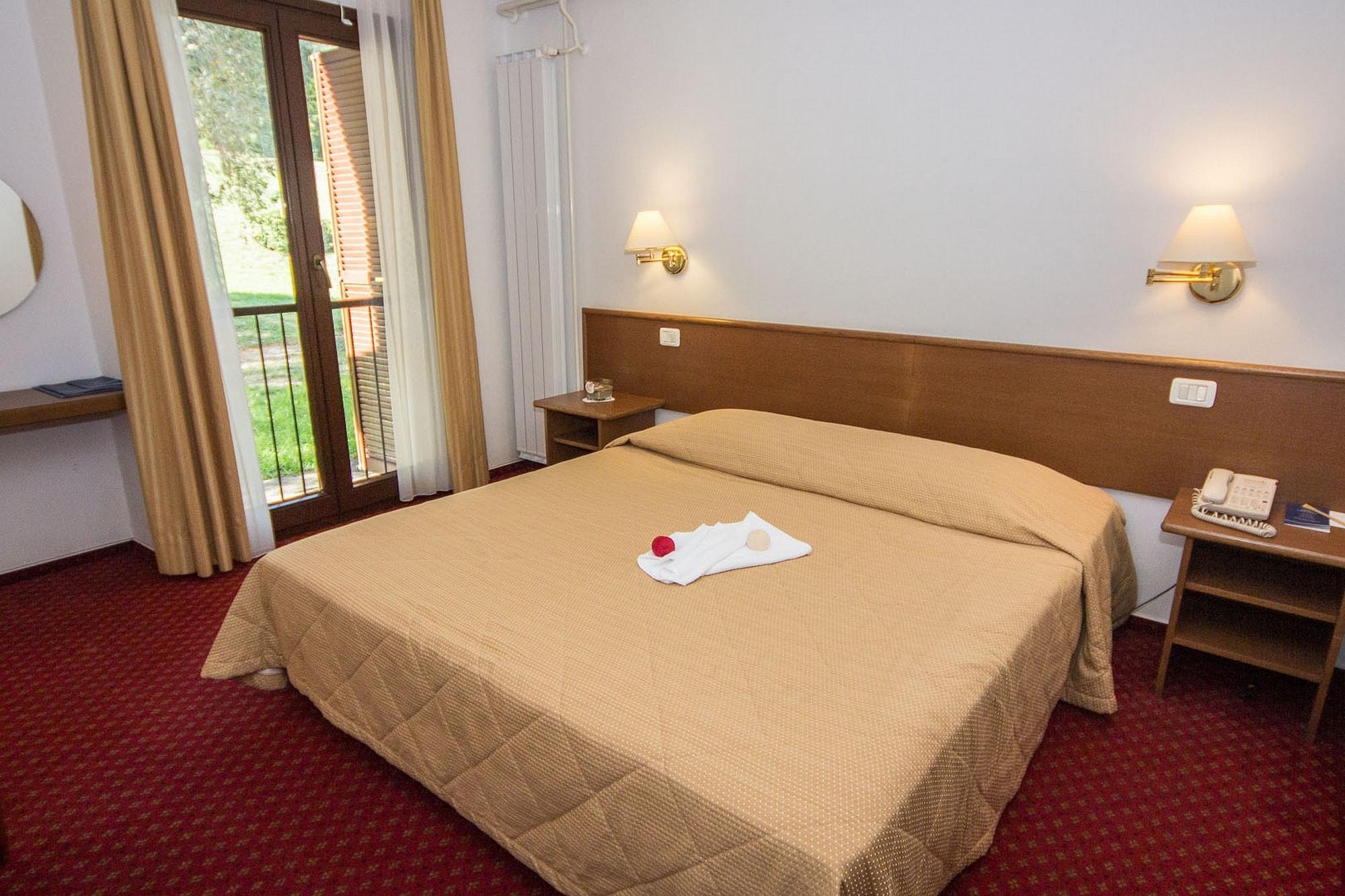 Hotel Vile Park Portorož Exteriör bild