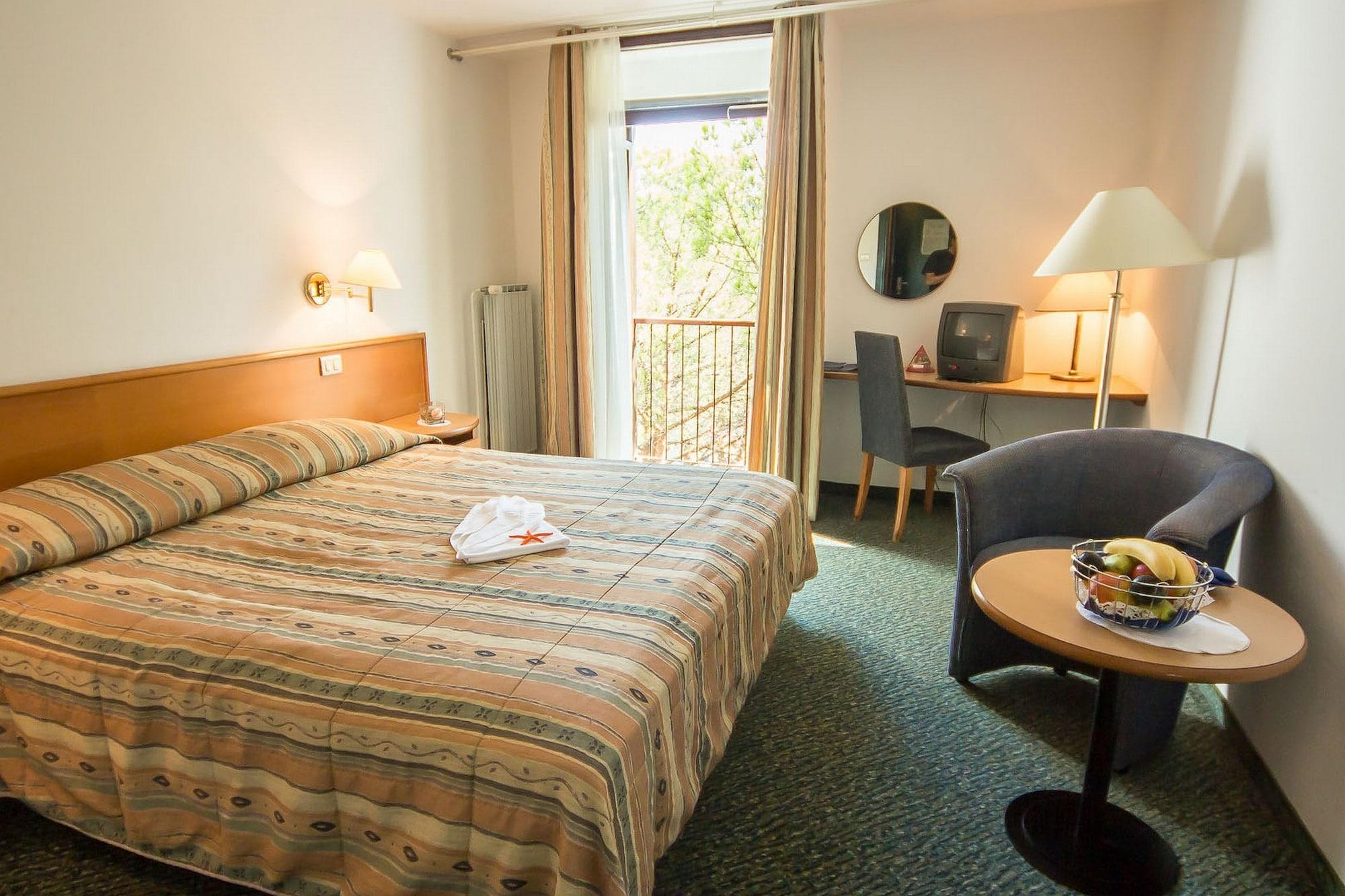 Hotel Vile Park Portorož Exteriör bild